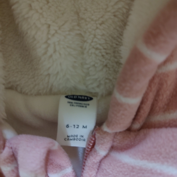 Old Navy Infant Girls Snowsuit - Picture 4 of 4